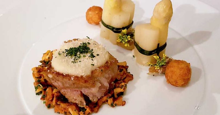 savelberg-top25restaurants-bangkok-veal-mushrooms-new-menub-june-2020